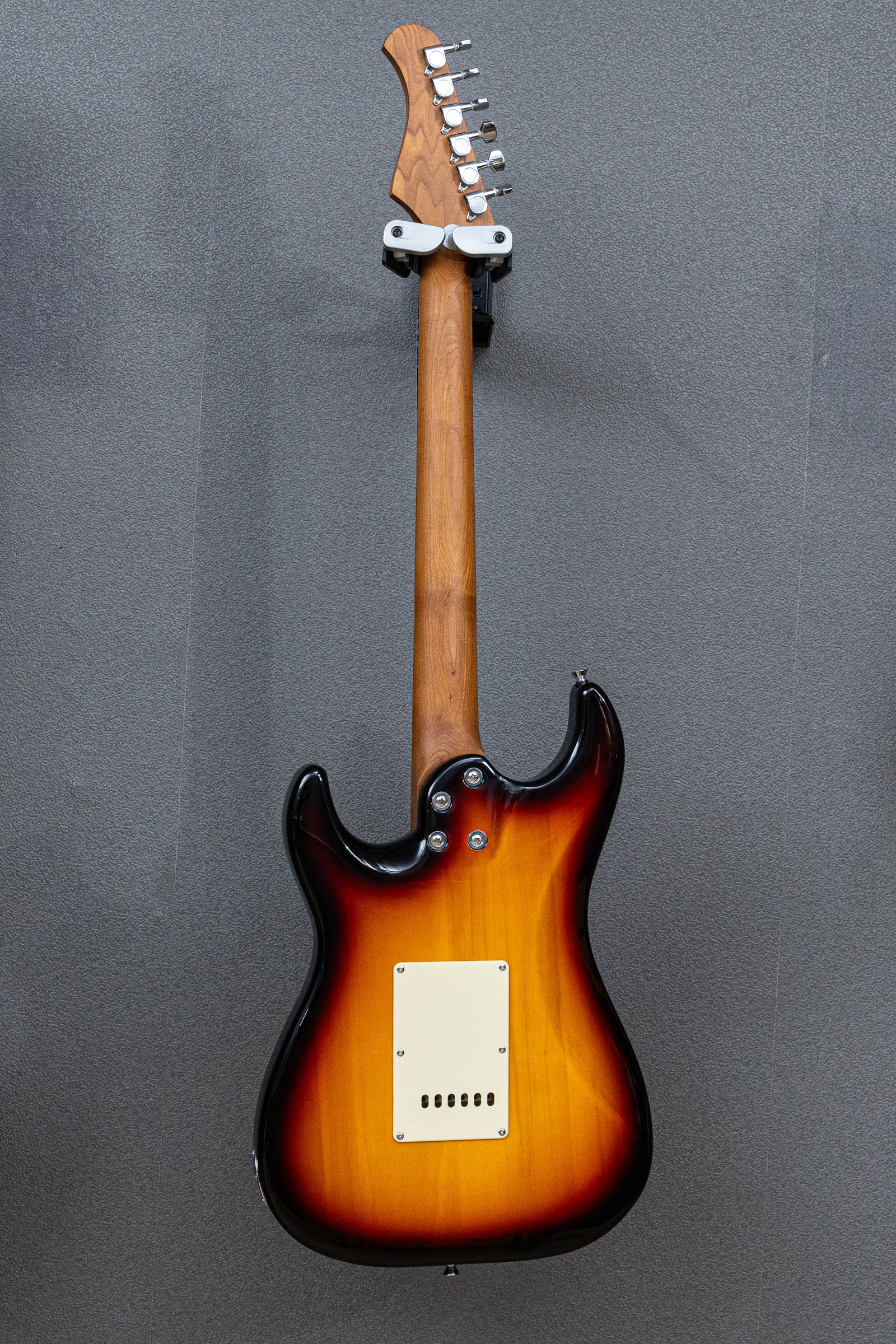 Bacchus GS-2DX RSM M 電吉他，blue 配色，外觀與細節圖 2