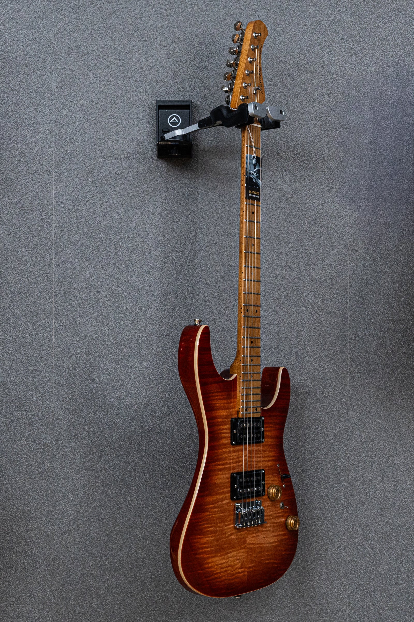 Bacchus IMP24 FMH-RSM M 烤楓木琴頸 電吉他，外觀與細節圖 2