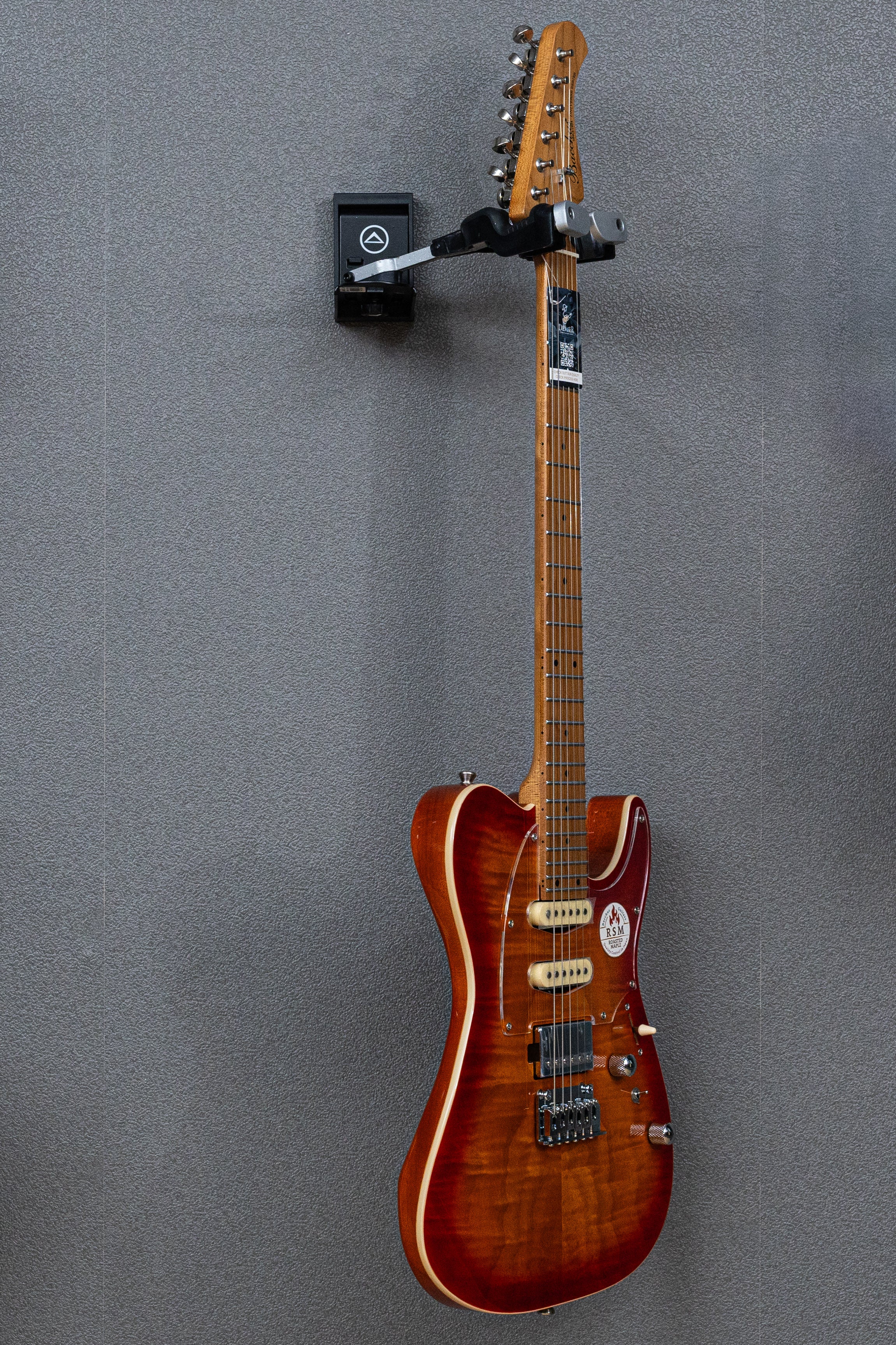 Bacchus TAC24AD-FMH RSM/M 電吉他