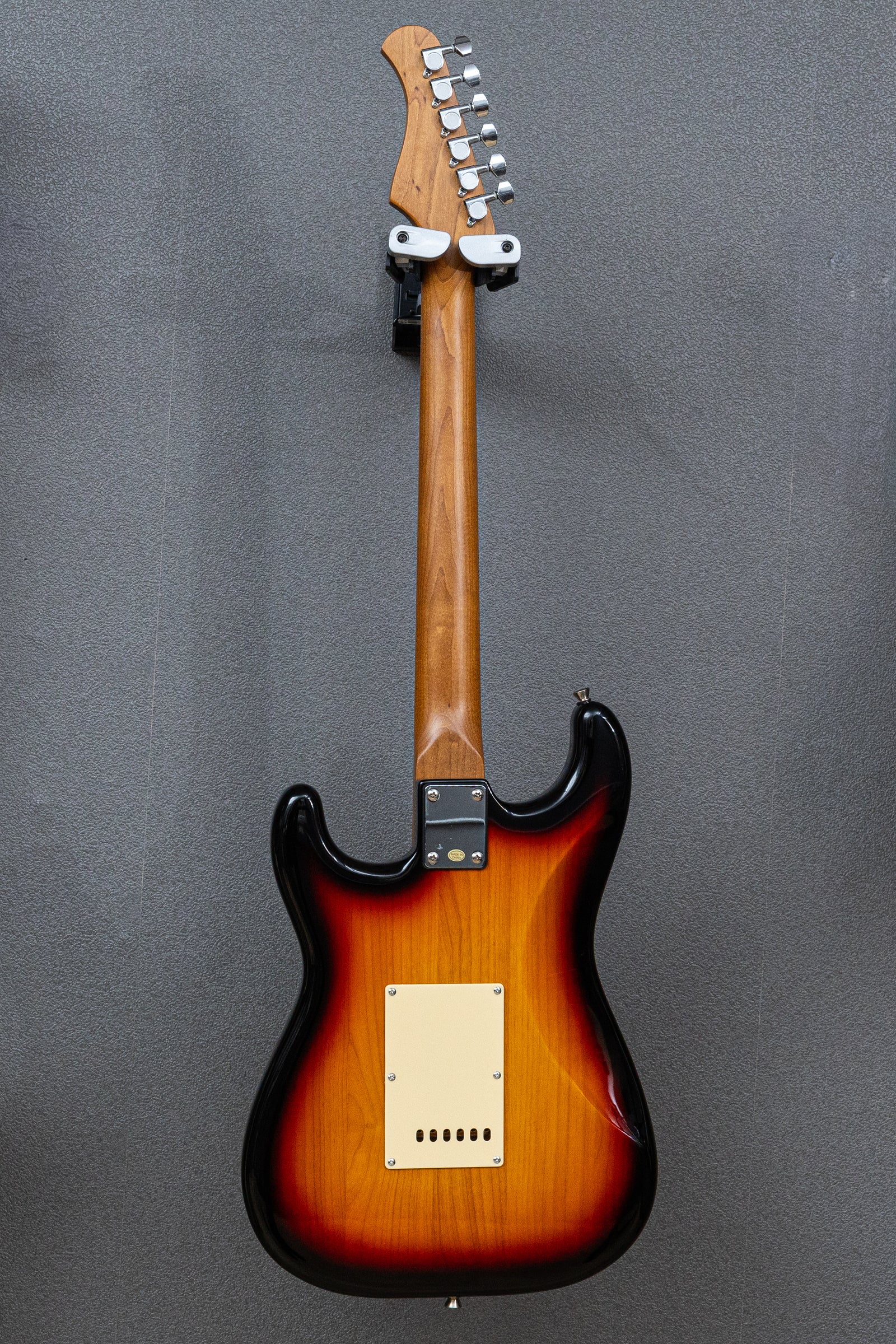 Bacchus BST-1-RSM M 烤楓木琴頸 電吉他 3TS，外觀與細節圖 3